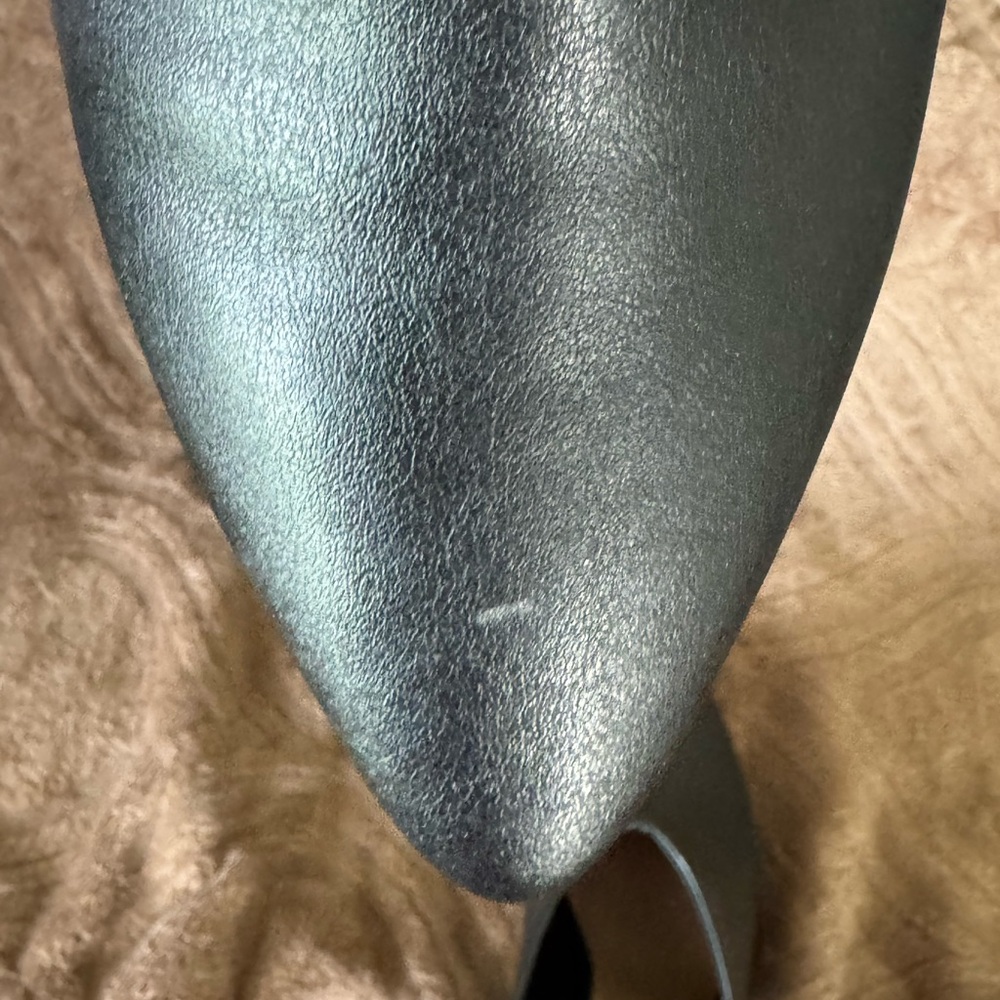 Matt & Nat Women's Chunky Heel Shoe sz 10 color Black - Picture 6 of 8